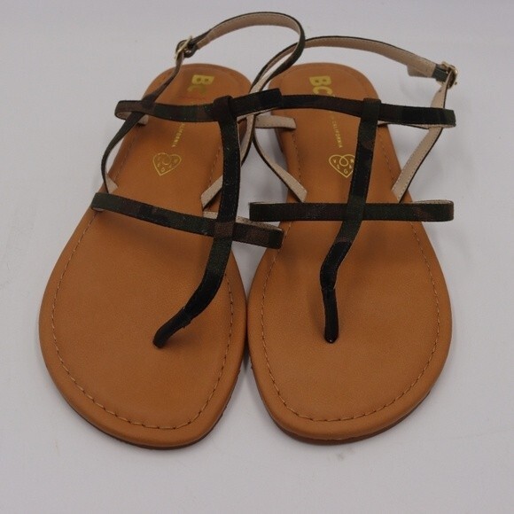 BC Born in California T Strap Sandals Camo Print Flats - Picture 1 of 9
